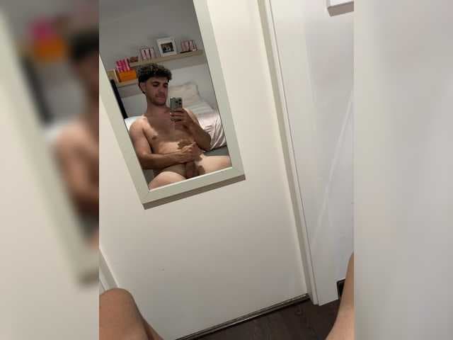 Danimorbo2222 live cam