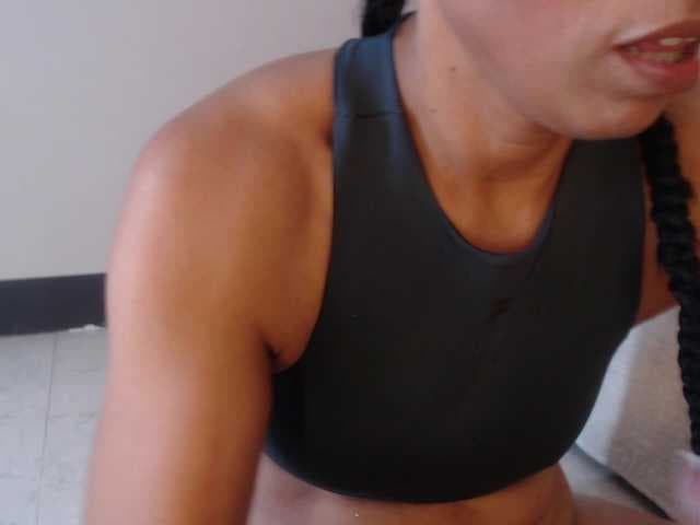 KarolVIPXXX live cam