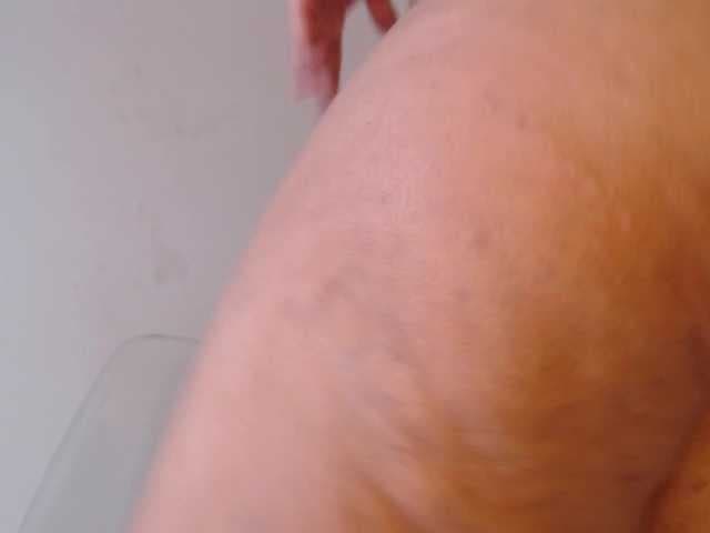 KarolVIPXXX live cam