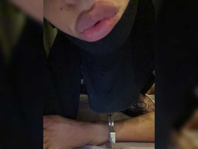 hiddenCrazySlut live cam