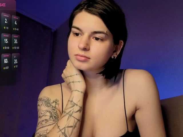 lololozhechka live cam