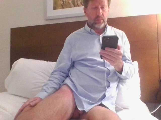 alantheexhibitor live cam