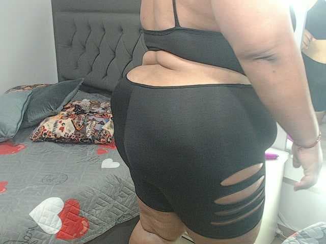 StarlettConnor live cam