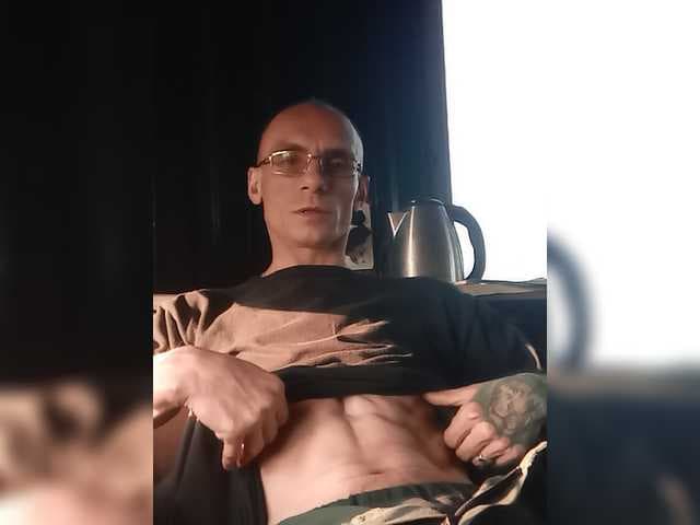 Mozetperespim4003081 live cam