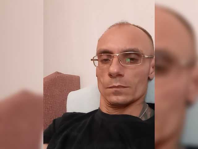 Mozetperespim4003081 live cam