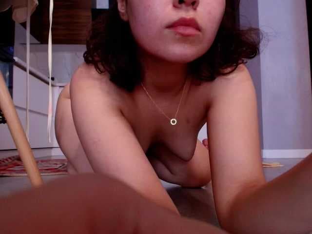 kimikoara live cam on BongaCams