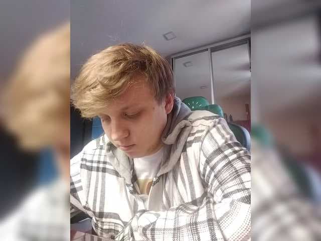 Martinezz-1 live cam