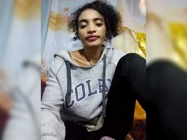 Shanya12 live cam