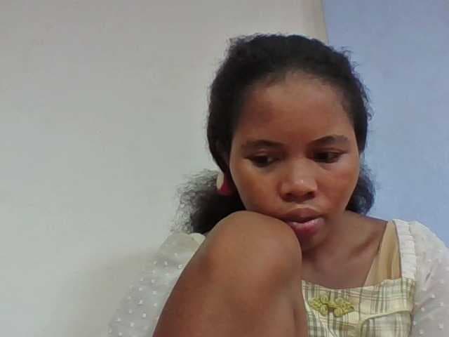 Juliah1a live cam