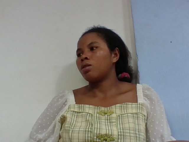 Juliah1a live cam