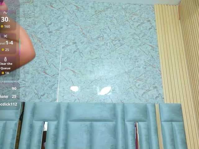 bigcurvymoomy live cam