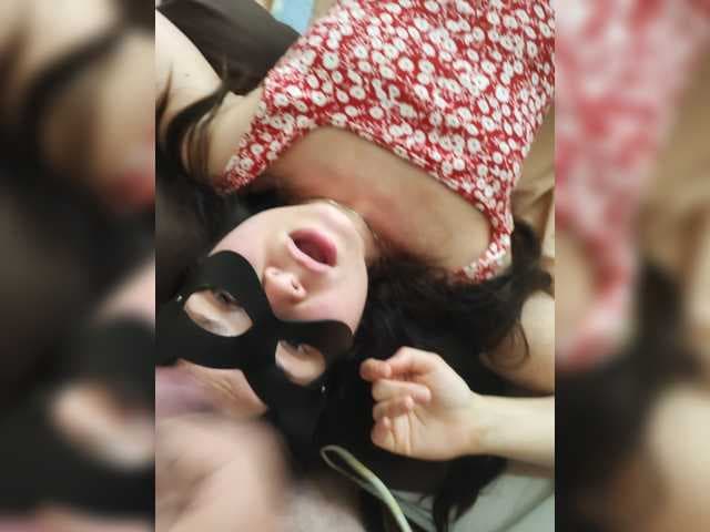 AlisaAres live cam