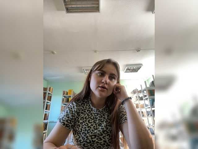 alina08 live cam