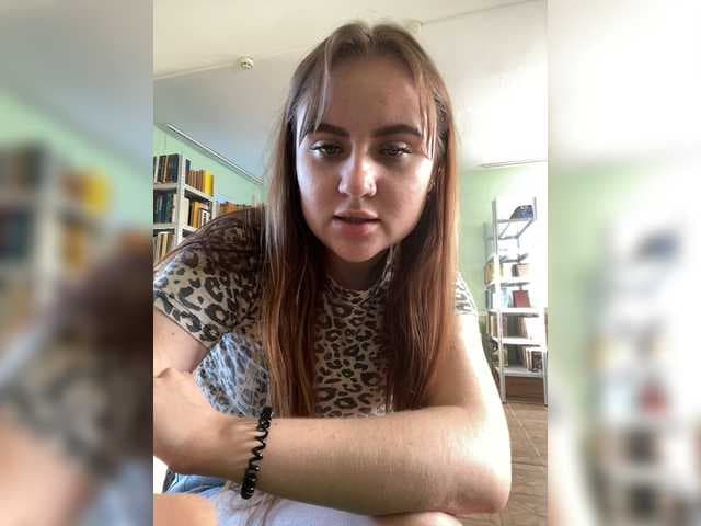 alina08 live cam