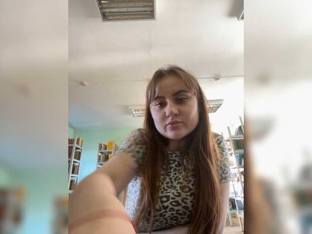 alina08 live cam