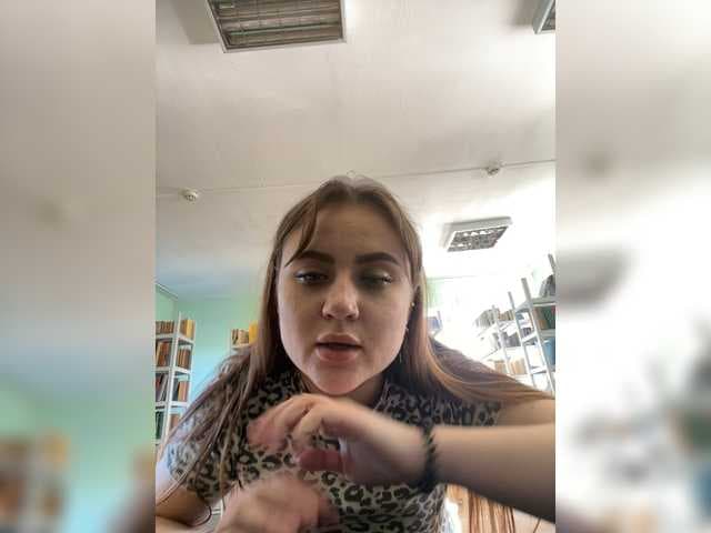 alina08 live cam