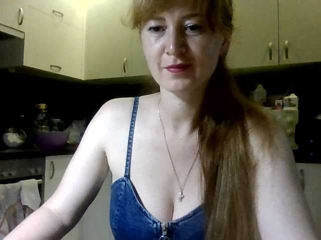 ErnaBernice live cam