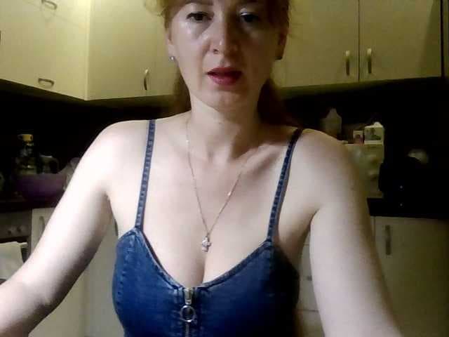 ErnaBernice live cam