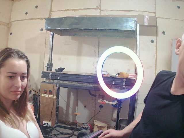 Paramy live cam