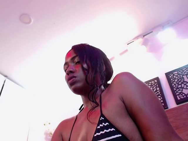 SANAIAHOT live cam