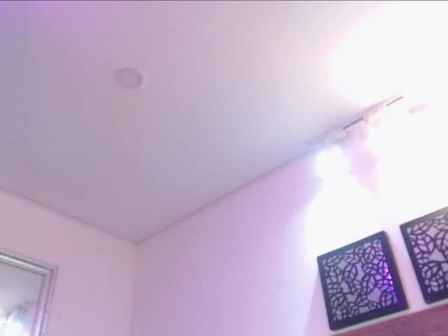 SANAIAHOT live cam