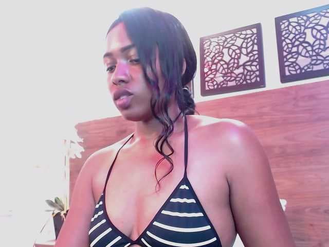 SANAIAHOT live cam