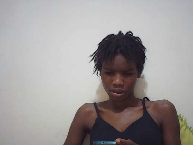 Beautyviny2 live cam