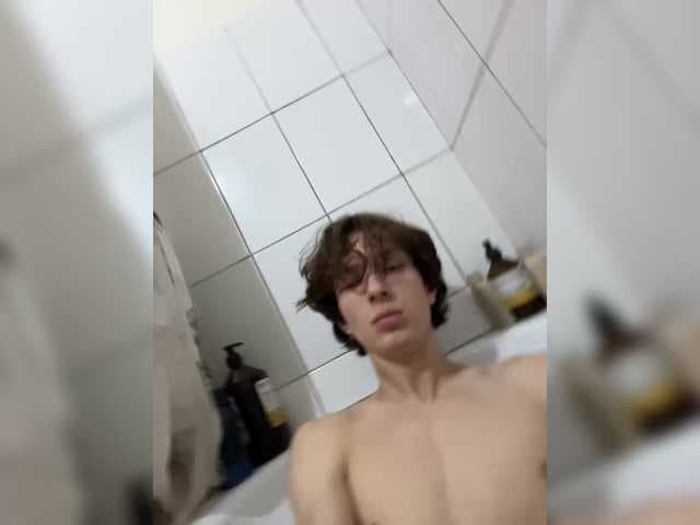 krasavchik9871a live cam