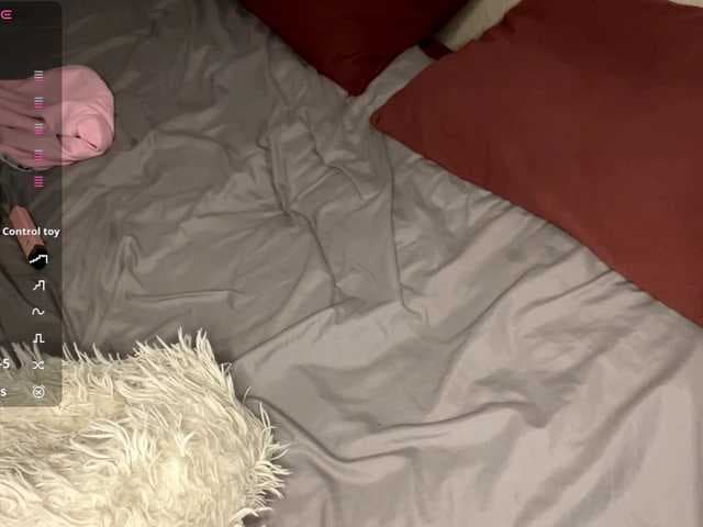 JosephinaYeaton live cam