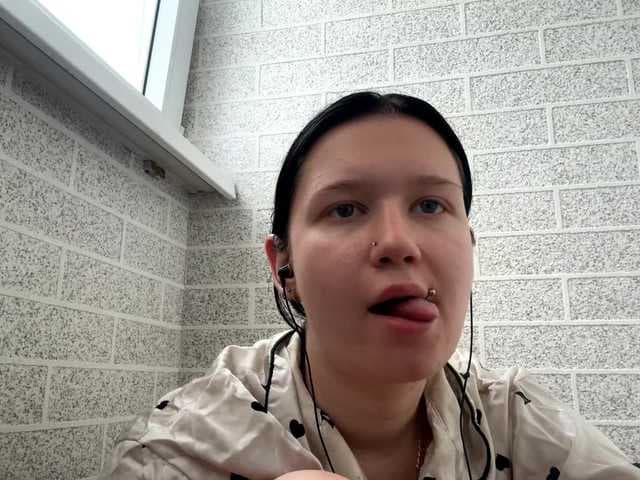FloraSecundo live cam