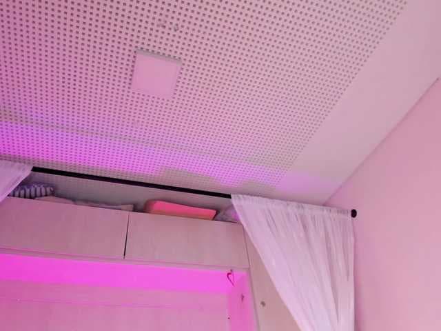 BellaBroocks live cam