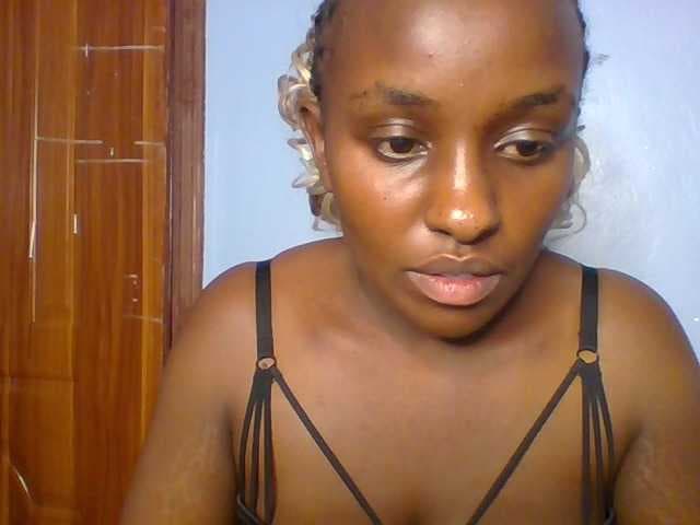 Sweet-juicy live cam