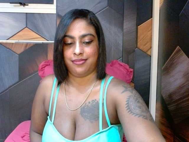 IndianShine live cam