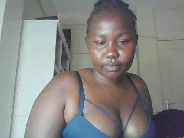 yummytities live cam