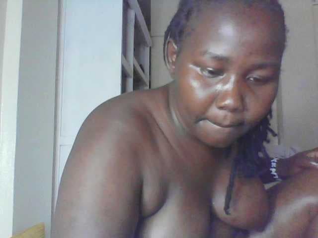yummytities live cam