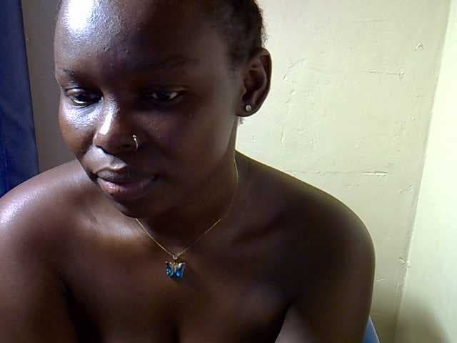 Sexymaurine live cam