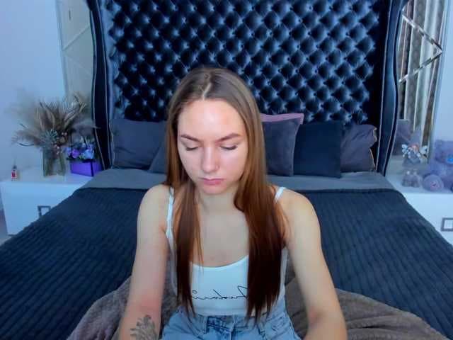 MilaAddam live cam