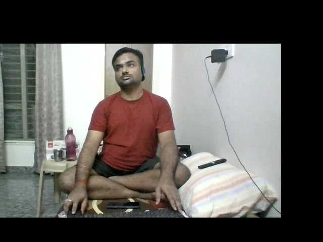 Sree444143 live cam