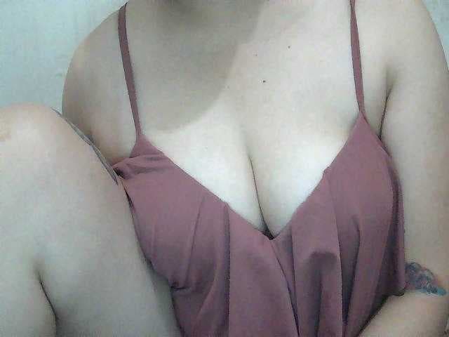 ryessi4u live cam