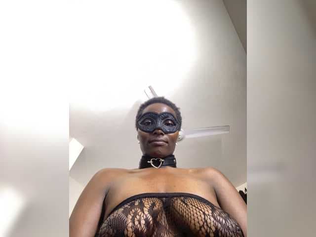 Sexxy12 live cam