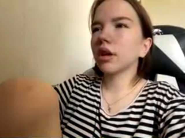OdeliaBroomhead live cam
