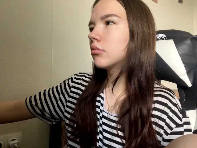 OdeliaBroomhead live cam