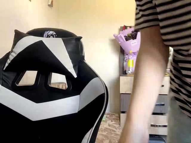 OdeliaBroomhead live cam