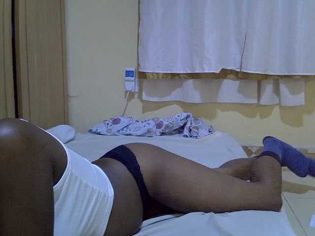 pretty-bianca live cam