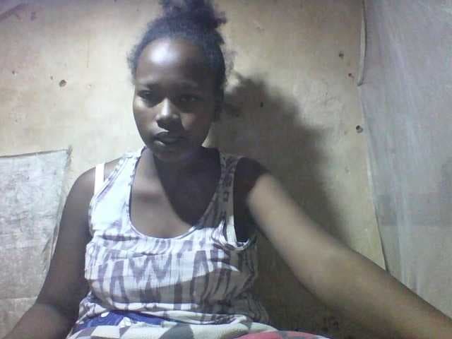 Asminah1 live cam
