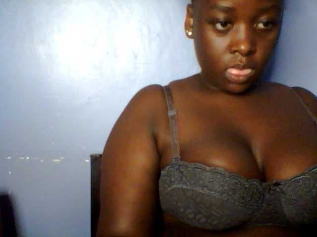 Sweetbooby live cam