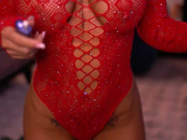 CamillaStarrX live cam