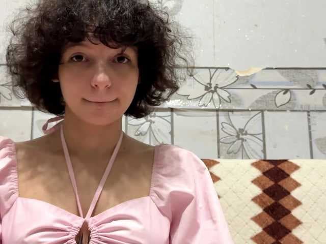 Nikatyan live cam