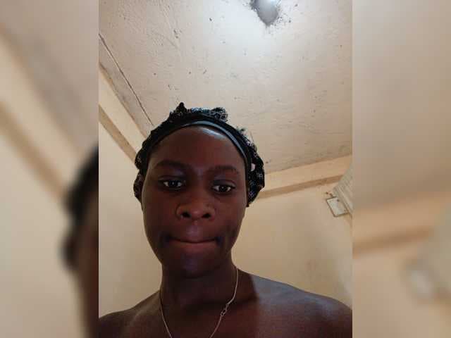 Novastarr live cam
