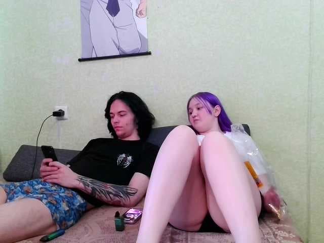 xxWeWannaFuckxx live cam